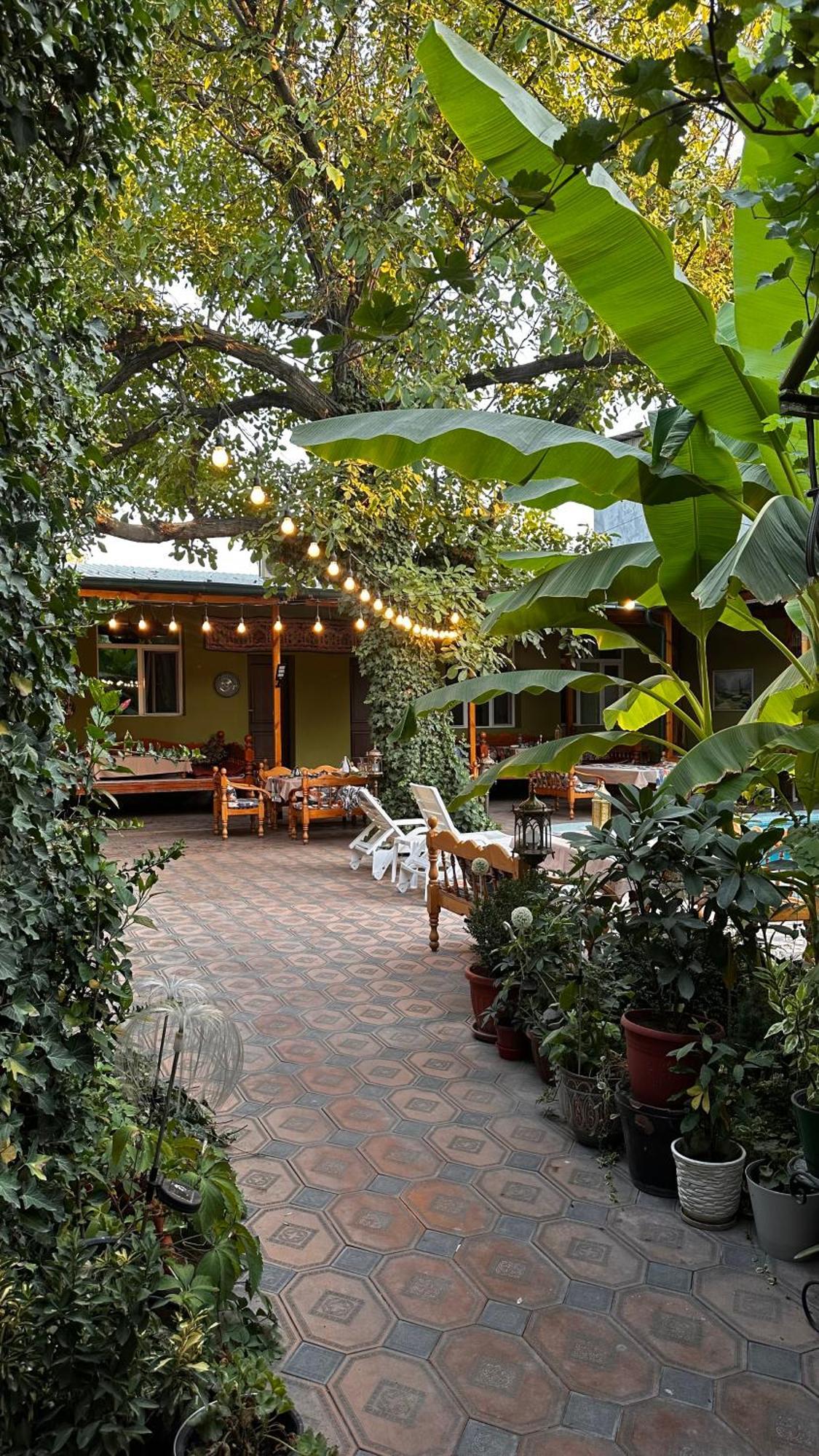 Green Yard Boutique Guesthouse Taşkent Dış mekan fotoğraf